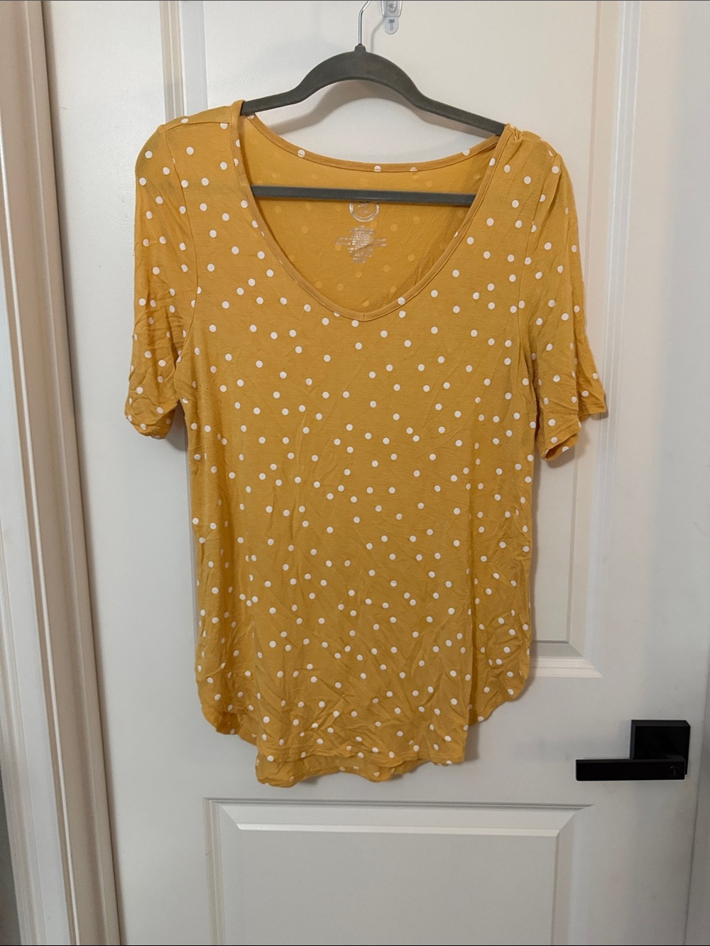 Maurices Mustard Yellow Polka Dot V-Neck Short Sleeve Top